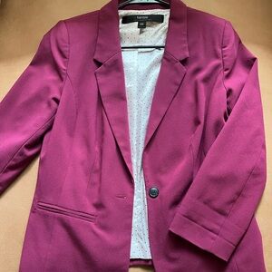 Kensie Women's Magenta Blazer